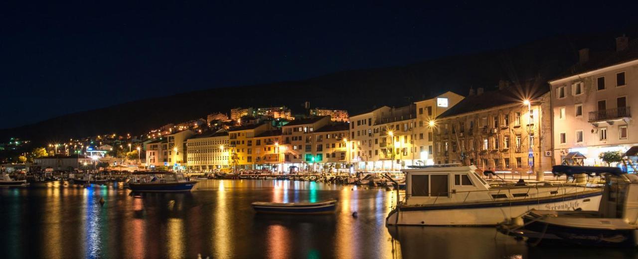 Appartamento Valentino Senj  Esterno foto