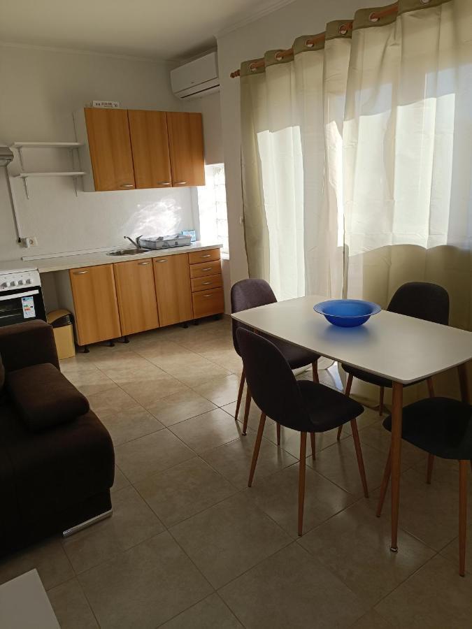 Appartamento Valentino Senj  Esterno foto